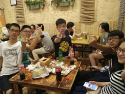 朗县烧烤加盟,学烧烤技术,开烧烤店多少钱疯狂烤翅加盟
